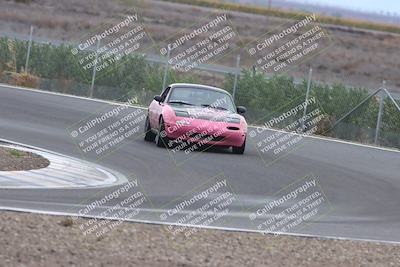 media/Nov-16-2025-CalClub SCCA (Sun) [[2975c16dfc]]/Group 4/Turn 9  and  7/